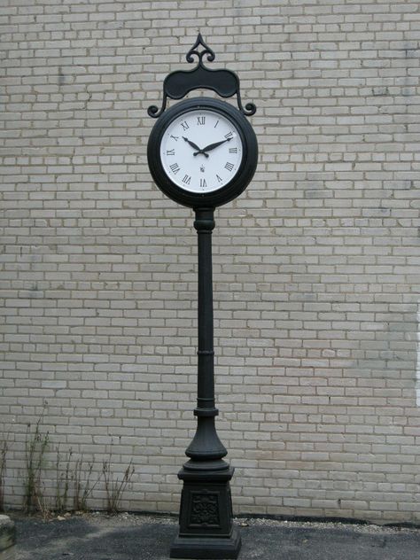 Train Station Clock, Clock Tower, Vintage Clock, Train Station, Christmas Ideas, Lamp Post, Focal Point, Wall Clock, Tower