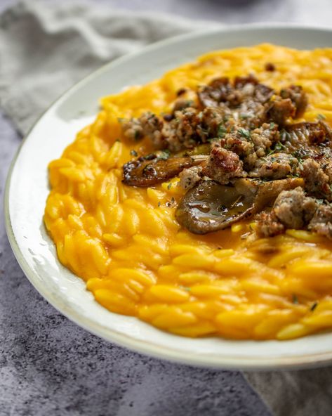 Pumpkin Orzo with Mushrooms and Browned Sausage Pumpkin Orzo, Orzo With Mushrooms, Pumpkin Sausage, Pumpkin Sauce, How To Make Pumpkin, Small Pasta, One Pot Dishes, Pasta Shapes, Cheese Pasta