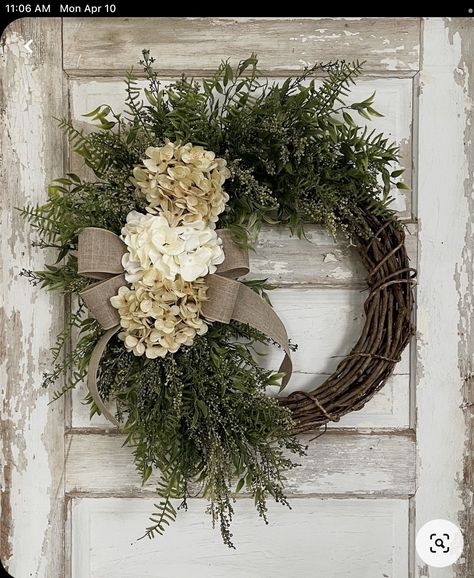 Hydrangea Wreaths For Front Door Diy, French Country Wreath, Rustic Mirrors Farmhouse Style, Country Garden Ideas Rustic, Country Wreaths Farmhouse, Rustic Wreaths For Front Door, Country Porches Farmhouse, Rustic Wreath Ideas, Vine Wreath Ideas