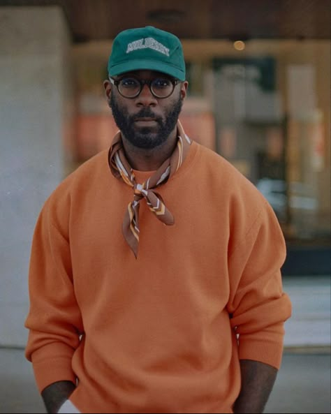 Halloween Outfits Men, Neckerchief Outfit, Orange Sweater, Black Men Street Fashion, Men Street Fashion, Mens Fashion Inspiration, Street Fashion Men Streetwear, Guys Clothing Styles, Mens Outfit Inspiration