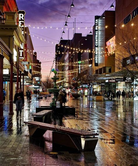 Adelaide Aesthetic, Rainy Friday, Rundle Mall, Painting Art Projects, Painting Art, Times Square, Art Projects, Beautiful Places, The Neighbourhood