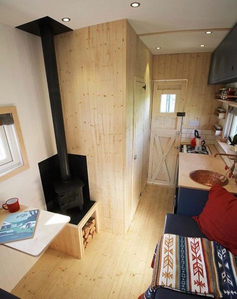 Van Life Ideas, Sleeping Pods, Campervan Conversion, Bed Photos, Van Life Diy, Campervan Interior, Camper Van Conversion Diy, Van Living, Van Interior