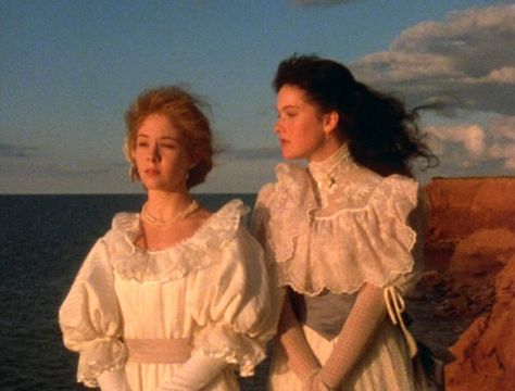 Dreaming...white sands, poetry, friendship, love and a heartbreaking sunset.  Ropes of diamonds couldn't make me this happy. Women In White Dresses, Anne And Diana, Diana Barry, Megan Follows, Anne Of Avonlea, Women In White, Anne With An E, Anne Shirley, Kindred Spirits