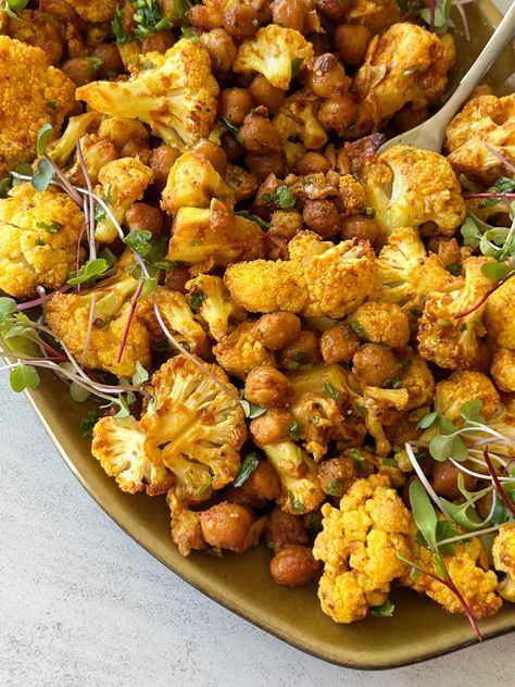 Honey Mustard Cauliflower and Chickpeas - Something Nutritious Mustard Cauliflower, Cauliflower And Chickpeas, Healthy Board, Spiced Cauliflower, Honey Chipotle, Honey Mustard Dressing, Healthy Grains, Roasted Chickpeas, Heart Healthy Recipes