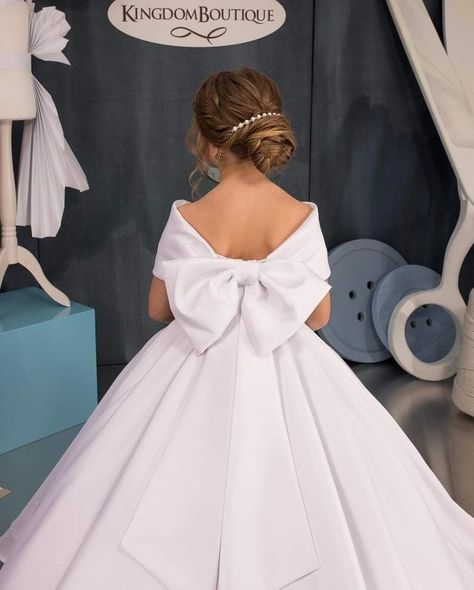 Satin Flower Girl Dresses, Elegant Flower Girl Dress, Beads Ornaments, Bow Tie Design, Satin Flower Girl Dress, Princess Flower Girl Dresses, African Dresses For Kids, First Communion Dress, Infant Flower Girl Dress