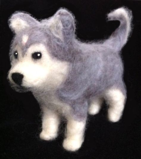 Needle Felted Husky Puppy! by Charlottejks on DeviantArt Needle Felted Husky, Dog Felt, Husky Breeds, Felt Dragon, First Dog, Wire Armature, Felt Crafts Diy, Washington Huskies, Needle Felting Projects