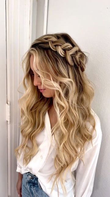 Prom Boho Hairstyles, Curled With Braid, Boho Homecoming Hair, Prom Hairstyles For Medium Length Hair 2024, Prom Hairstyles For Long Hair All Down, Prom Hair Down Medium Length, Prom Hair With Braid, Half Up Half Down Prom Hair Medium, Prom Hairstyles For Long Hair Half Up