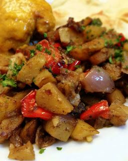 Masala Potatoes, Garam Masala Potatoes, Korma Sauce, Indian Side Dishes, Masala Recipe, Veggie Side Dishes, Fun Cooking, Garam Masala, Potato Recipes