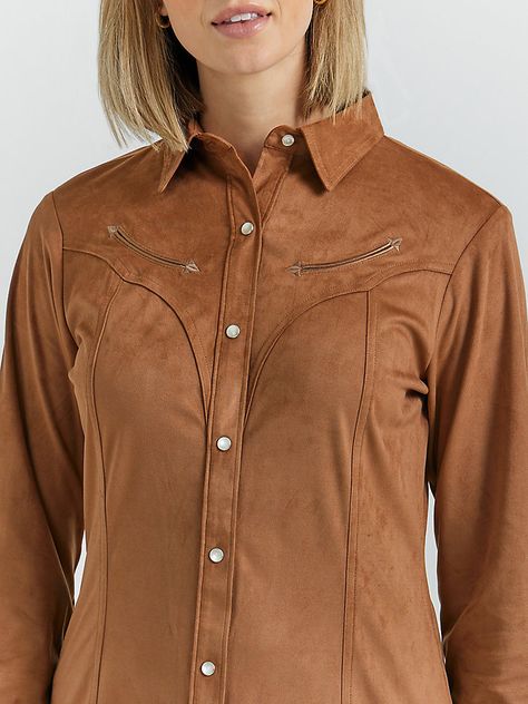 Western Wardrobe, Wrangler Women, Classic Tailoring, Tailored Design, Collared Shirt, Western Shirts, Fall 2024, Collar Shirts, Classic Looks