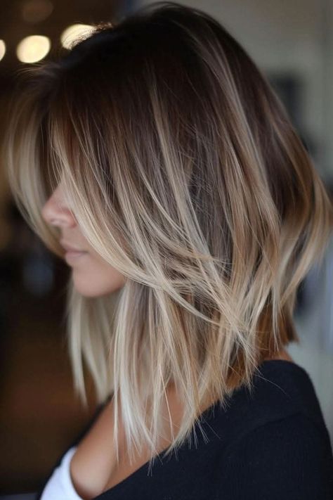 Inverted Bob Balayage, Graduated Bob Haircuts Medium, Inverted Bob Haircuts For Fine Hair, Inverted Bob Hairstyles, Long Bob Haircuts, Brown Hair Balayage, Inverted Bob, Shoulder Length Hair Cuts, Hair Affair