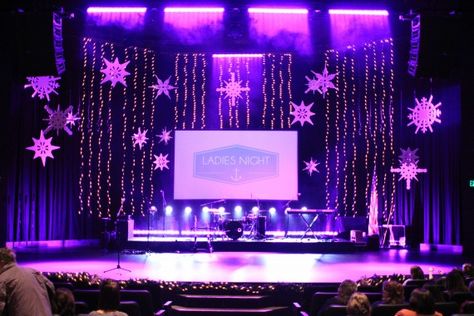 lights and snow...LED light bars Christmas Concert Stage Design, Christmas Stage Decorations, Christmas Stage Design, Church Wall Decor, Church Stage Design Ideas, Church Christmas Decorations, Stage Ideas, Concert Stage Design, Christmas Stage