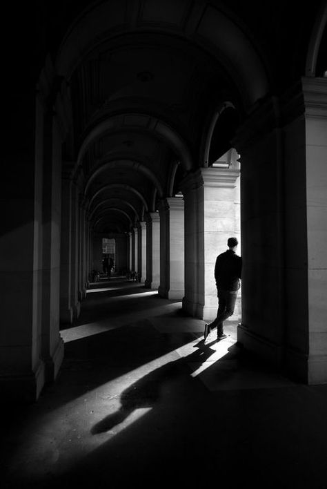 Shadow Street Photography, Street Photography Portrait Men, Moody Street Photography, Shadow Photography Men, Alan Schaller Photography, Dark Street Photography, Street Photography Black And White, Cinematic Fashion Photography, Street Photography Man