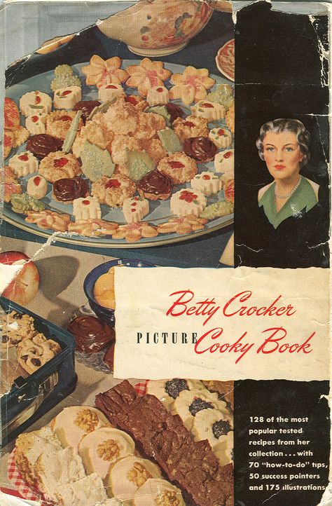 My old, old cookie recipe book Chicken Broth Recipes, Betty Crocker Recipes, Christmas Cookbook, Favorite Cookie Recipe, Vintage Baking, Smiling Faces, Vintage Cooking, Old Fashioned Recipes, Best Cookie Recipes