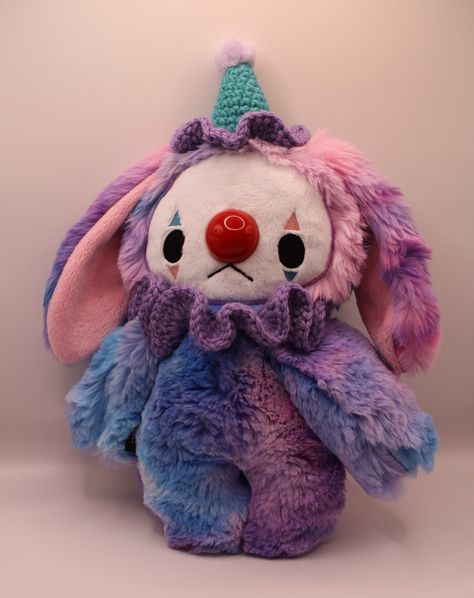 🐰KOFI DROP🐰 a little late for Easter but finally wrapped up these 6 bunny cuties that are live and in the Ko-Fi shop now ❤️ #plushiecommunity #plushies #plushiecommunity #stuffedserotonin #clowncore #clownplush #clownplushies Plush Oc, Clown Plush, Pink Clown, Plushies Diy, Clown Core, Bunny Dance, Biblically Accurate, Doll Plushies, Handmade Plushies