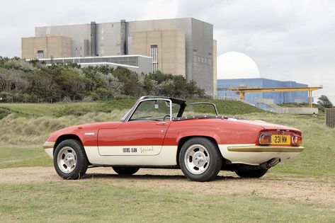 Lotus Elan buyer's guide - Classics World Lotus Exige, Lotus Elan, Import Cars, Engine Rebuild, The Lotus, Buyers Guide, Barn Finds, Less Is More, The Struts