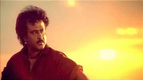 Thalapathy Movie Images Rajini, Thalapathy Rajini Movie Stills, Vintage Rajinikanth Wallpapers, Dalapathi Movie Rajinikanth, Thalapathy Movie Rajinikanth, Thalapathi Rajini Movie Images, Padayappa Rajini Images, Rajinikanth Aesthetic, Dalapathi Movie