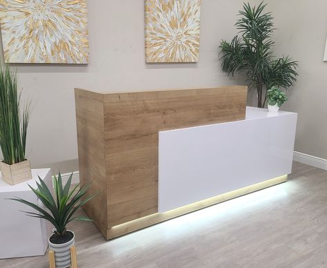 Simple Reception Desk, Front Desk Design, Deco Spa, Receptionist Desk, Custom Reception Desk, Waiting Room Design, Drawer Cabinets, Business Desk, Cash Wrap