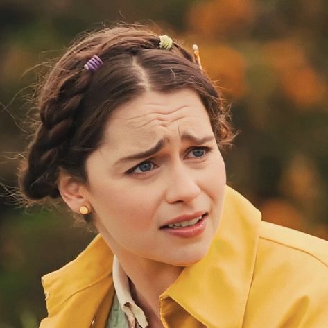 me before you icons // louisa clark icons Emillia Clark, Clark Outfit, Louise Clark, Louisa Clark, Emilia Clarke Style, Queen Of Dragons, Twitter Icon, Film Inspiration, Face Expressions