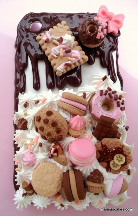 Decoden Ideas, Choco Biscuit, Decoden Phone Cases, Decoden Diy, Decoden Case, Bling Phone Cases, Kawaii Crafts, Charm Phone, Decoden Phone Case