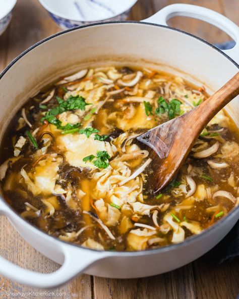 Authentic Hot and Sour Soup | This authentic soup recipe is one of the tastiest and easiest you’ll ever make! Loaded with veggies from authentic Chinese ingredients, this soup is sure to warm your soul. It’s a great family dinner for any day of the week. Soup recipes are my favorite for this time of the year- especially with all of nourishing deliciousness. | #authenticsouprecipe #chineserecipe #hotandsoursoup #healthysoup Soy Tofu, Soup Starter, Dried Chili Peppers, Authentic Chinese Recipes, Soup Maker, Hot And Sour Soup, Sour Soup, Asian Soup, Bowl Of Soup