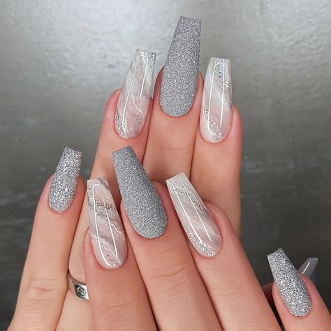 Marble Nails With Glitter, Grey Marble Nails, Nail Ideas With Glitter, Grey Nails With Glitter, Grey Nail Ideas, Grey Nail, Silver Nail Designs, Black Nails With Glitter, Grey Nail Designs