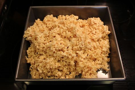 Man, every once and a while I just hanker for the dairy world (cheese!).  So I go about trying to concoct a non-dairy alternative to some favorites.  Traditional Rice Krispie Treats are loaded with… 8x8 Pan, Dairy Alternatives, No Dairy, Rice Krispie Treats, Rice Krispie, Krispie Treats, Rice Krispie Treat, Dairy Free, Dairy