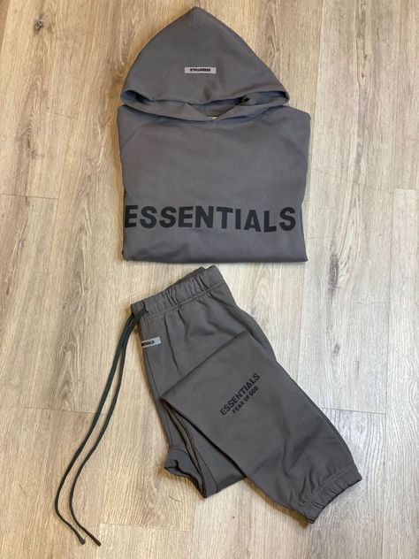 Essentials Tracksuit, Essential Outfits, Aesthetic 2023, Essentials Hoodie, Boujee Outfits, Trendy Hoodies, Dope Outfits For Guys, Street Style Outfits Men, Guys Clothing Styles