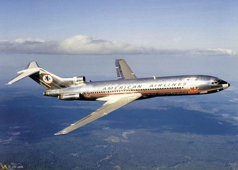 AA B 727 AstroJet Jet Airlines, Airlines Branding, Commercial Plane, Boeing 707, American Air, Boeing 727, Old Planes, Airplane Photography, Boeing Aircraft