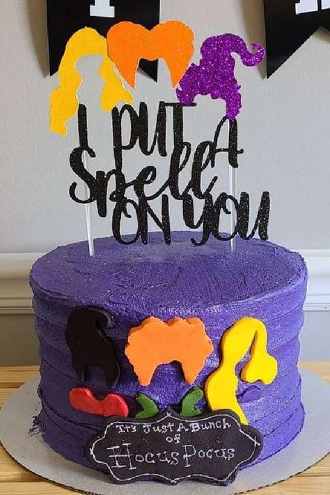 Hocus Pocus 1st Birthday Party, Hocus Pocus Cake Ideas, Hocus Pocus Cake Topper, Hocus Pocus Birthday Cake, Hocus Pocus Birthday Party, Hocus Pocus Cake, Hocus Pocus Birthday, Rory's Birthday, Fccla Ideas