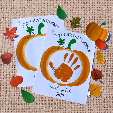 Nursery Art Activities, Halloween Craft Ideas For Kids, Pumpkins Kindergarten, Halloween Craft Ideas, Art Display Kids, Halloween Crafts For Toddlers, Homeschool Crafts, Craft Kids, Craft Ideas For Kids