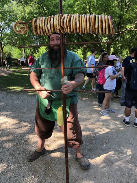 Scarborough Renaissance Fair - Pretzel Man - One of my favorite vendors - medieval historical fun! Ren Faire Food, Medieval Carnival, Medieval Fair, Medieval Party, Medieval Market, Medieval Festival, Soft Pretzel, Ren Fair, Medieval Life