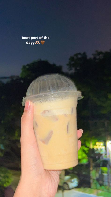 Cold Coffee Instagram Story, Cold Coffee Captions, Cold Coffee Snap, Coffee Aesthetic Brown, Cold Coffee Aesthetic, Snapstreak Ideas, Coffee Captions Instagram, Coffee Snap, Story Captions