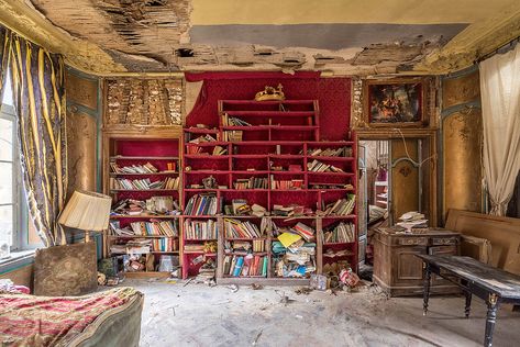 DSC_4214-HDR | Vincent Michel | Flickr Gina Soden, Stairs Shelves, Derelict Buildings, Abandoned Asylums, Rise Art, Architectural Photography, English Artists, Beautiful Castles, Contemporary Photography