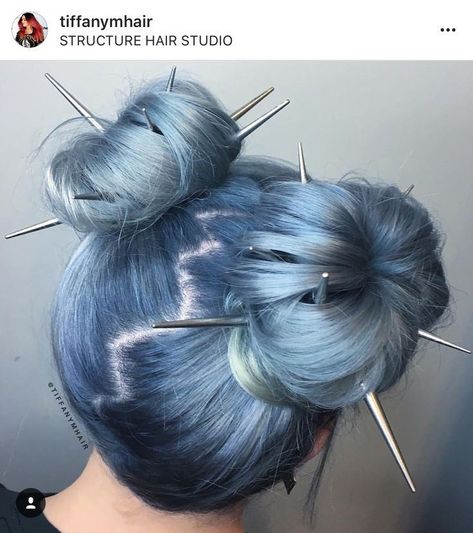 Festival Hair, Blue Hair, Her Hair, The Back, A Woman, Festival, Hair, Pins, Blue