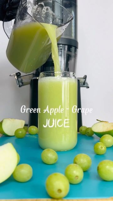 The Juicing Spot on Instagram: "Here are 2 ingredients Juice that hits the spot. Green Apples Green Grapes Will you try this? Leave a comment😃 Juicer: @namawell J2 Juicer #juicing #juicingtutorials #juicingrecipes #juicingbenefit #juicingdetox #juiceworld #juice #happyholidays #juiceforhealth #juicingvegetables #juicingtips #juicewrld #thejuicingspot #explorepage #explore #detox #grapes #apple" Juice Recipes With Grapes, Green Grape Juice Recipe, Alkaline Drinks, Grape Juice Recipe, Apple Juice Recipe, Plum Juice, Refreshing Beverages, Juicing Benefits, Juicer Recipes