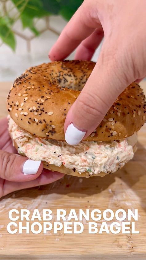 Mimi | Recipes, Travel, & Austin Food | Chopped bagel (crab rangoon version) 🤭 I’ve been seeing chopped bagels & chopped sandwiches everywhere on my feed so finally tried it… | Instagram Crab Rangoon Bagel, Cooking With Karli Cinnamon Crunch Bagels, Chicken Salad Everything Bagel, Everything Bagel Salmon, Salmon Everything Bagel, Sweet Chili Dipping Sauce, Bagel Shop, Bagel Cream Cheese, Austin Food