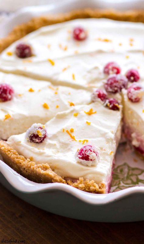 This homemade No Bake Cranberry Orange Cream Pie recipe is a simple holiday dessert. Cranberry Cream Pie Recipes, Recipes With Pie Filling, Cranberry Orange Pie, Orange Cream Pie, Orange Whipped Cream, Cranberry Filling, Winter Flavors, Cranberry Orange Scones, Banana Split Dessert