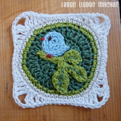 Love this crocheted bird applique. Crochet Garden, Crochet Square Blanket, Knitting Patterns Free Blanket, Crochet Birds, Baby Knitting Patterns Free, Crochet Afghans, Crochet Square Patterns, Crochet Motifs, Granny Square Crochet Pattern