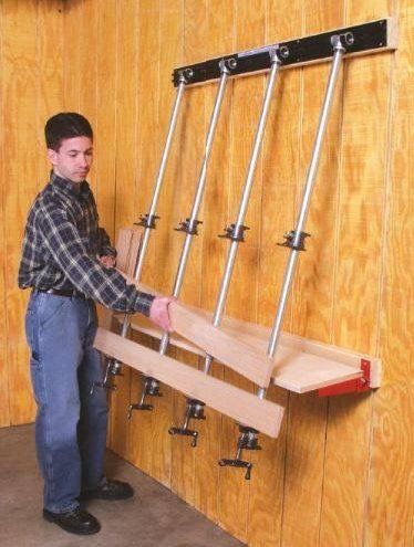 Woodworking Clamps, Woodworking Table, Shop Layout, Diy Holz, Woodworking Workshop, Woodworking Plan, Woodworking Bench, Woodworking Jigs, Wood Working For Beginners