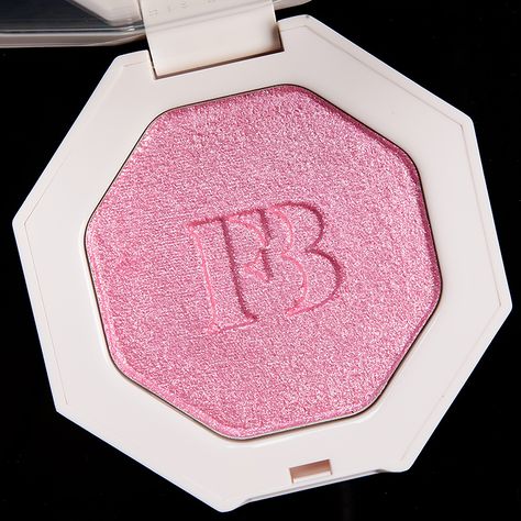 Fenty Beauty Wattabrat Killawatt Freestyle Highlighter Highlighter Swatches, Pink Highlighter, Cover Fx, Diy Jar Crafts, Pink Highlights, Warm Undertone, Beauty Icons, Fenty Beauty, Makeup Brands