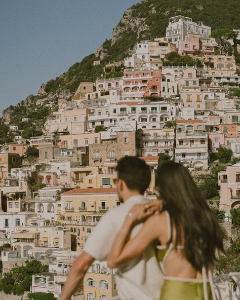 Amalfi coast Italy, couple photos on the amalfi coast, amalfi coast travel Amalfi Engagement Photos, Positano Couple Photo, Amalfi Coast Photoshoot, Italy Proposal Amalfi Coast, Amalfi Coast Engagement Photos, Amalfi Proposal, Amalfi Coast Proposal, Portofino Italy Photography, Amalfi Coast Photo Ideas