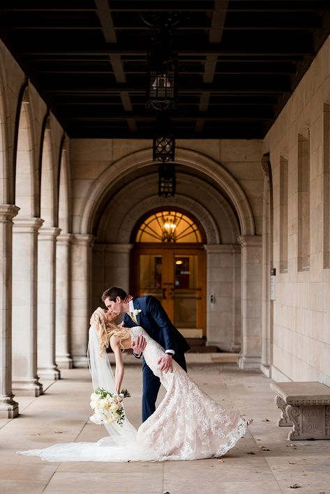 Indoor Wedding Poses, Bride Groom Photoshoot Poses, Wedding Day Photos Must Have Bride And Groom, Wedding Dip Photos, Indoor Wedding Ceremony Photography, Indoor Wedding Photoshoot, Bride And Groom Dip Photo, Groom Dipping Bride, Wedding Winter Photography