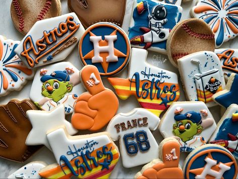 Houston Astros Cookies, Astros Cookies, Sports Cookies, Blue Cookies, Fun Cookies, Houston Astros, Decorated Cookies, Cookie Decorating, Sugar Cookies