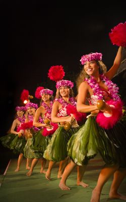 Paradise Cove Luau, Honolulu. This was a fabulous experience!                                                                                                                                                                                 More Ori Tahiti, Cook Island, Polynesian Dance, Hawaiian Dancers, Paradise Cove, Hula Dancers, Hawaiian Vacation, Polynesian Culture, Aloha Hawaii