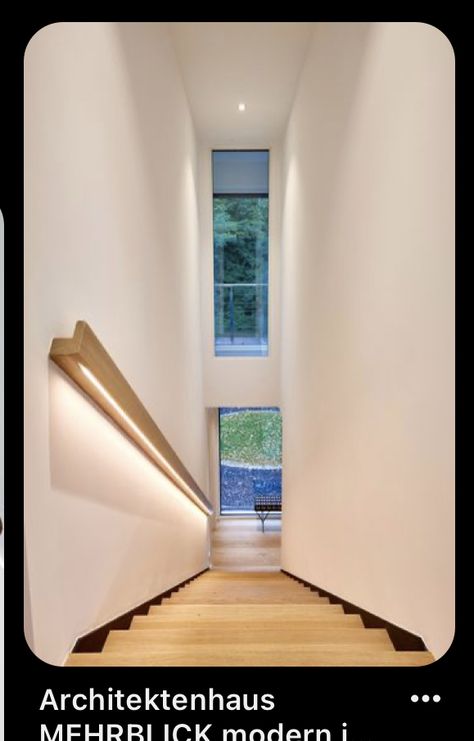 سلالم حلزونية, Staircase Lighting Ideas, Stairs Lighting, درج السلم, Building Modern, Stair Banister, Staircase Design Modern, Staircase Handrail, Wood Staircase