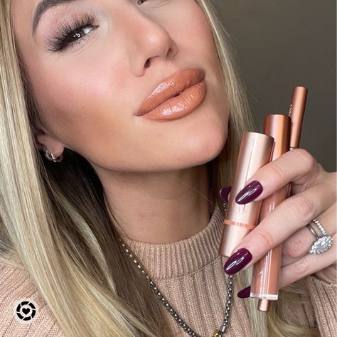 Perfect peachy nude lip combo 😍 Used the liner, matte velvet lipstick, and gloss in La Peche Follow my shop @alexischristine_xo on the @shop.LTK app to shop this post and get my exclusive app-only content! #liketkit #LTKbeauty #LTKunder100 #LTKunder50 #beautyproducts #lipstick #lipgloss #lipstickcolorsneutral #lipliner #nudelipgloss #beautyblog #beautycare @shop.ltk https://liketk.it/3UurD Peachy Lipstick, Nude Lip Combo, Simple Everyday Makeup, Peach Lips, Nude Lip Gloss, Makeup Hacks Tutorials, Lip Combo, Beauty Finds, Velvet Lipstick