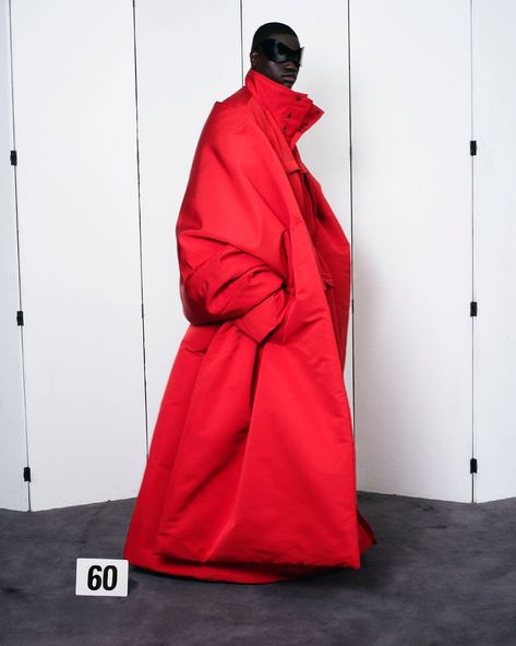 Motif Soutache, Balenciaga Couture, Mark Borthwick, Balenciaga Style, Demna Gvasalia, Collection Couture, Male Fashion Trends, Avant Garde Fashion, Haute Couture Fashion