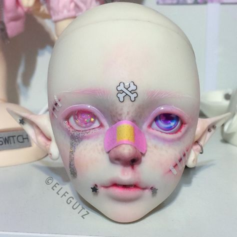 ☀ cut open my sternum and pull ☀ Bjd Makeup, Bjd Faceup, 얼굴 드로잉, Doll Aesthetic, Fantasy Art Dolls, Doll Makeup, Jointed Dolls, Anime Dolls, Doll Repaint