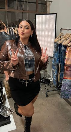 Winter Clubbing Outfit Midsize, Bratz Outfits Plus Size, Rockstar Girlfriend Aesthetic Plus Size, Plus Size Rockstar Outfit, Clubbing Outfits Nightclub Plus Size, Plus Size Bratz Outfit, 2000s Plus Size Fashion, Plus Size Party Outfit Club, Club Outfits Plus Size