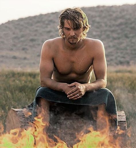 Yellowstone Series, Luke Grimes, Kevin Costner, Hot Actors, Country Boys, Pretty Men, Best Tv, Tv Series, How To Look Better